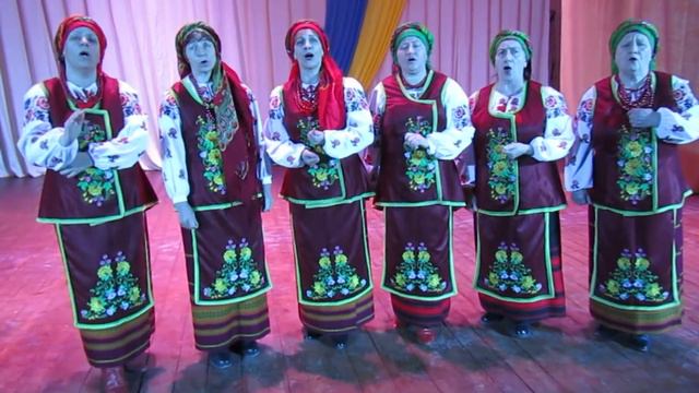 "А мати сина жде" виконує народний вокальний колектив "Кульбаба" смотреть онлайн