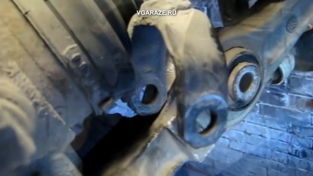 Замена передних верхних рычагов. Audi A4/passat B5 смотреть онлайн