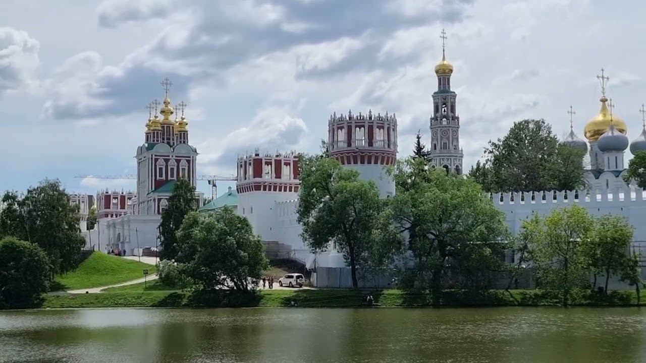 москва пруд Новодевичьего монастыря. смотреть онлайн
