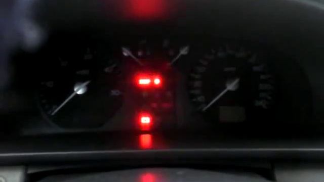 Renault Laguna2 (1.9 dci 101л.с.)холодный запуск.avi смотреть онлайн