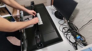 Полная разборка телевизора Hyundai H-LED40ET3001 Complete disassembly of Hyundai H-LED40ET3001 TV