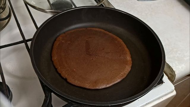 Пироги с персиками и шафраном