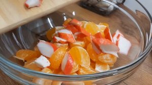 Гости все время просят этот САЛАТ, а РЕЦЕПТ прост! Салат с мандаринами и крабовыми палочками