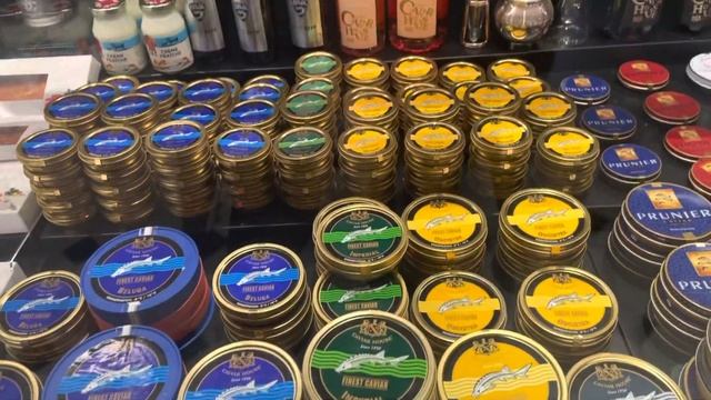ХАРРОДС ЛОНДОН. ЧТО ПРОДАЮТ В HARRODS FOOD HALL? ЕДА В ХАРРОДС СКИДКИ. ЛОНДОН ВЛОГ ЯНВАРЬ 2022 смотреть онлайн