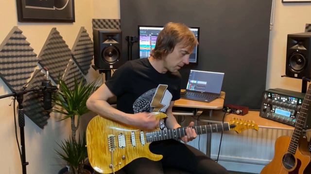 Bonafide Played by Guitarists Andy Powell and Mark Abrahams of Wishbone Ash смотреть онлайн