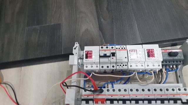 День 69. Электрощит, испытания смотреть онлайн