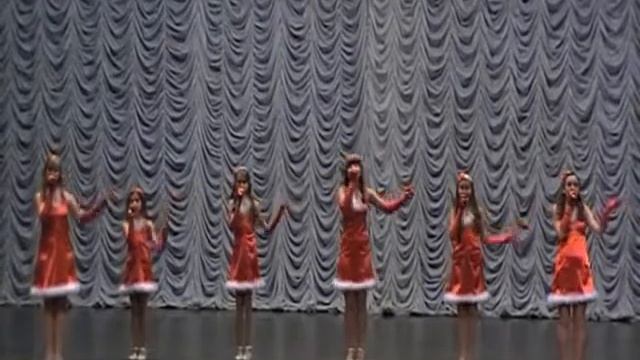 ШОУМИР Триэль Миллион алых роз