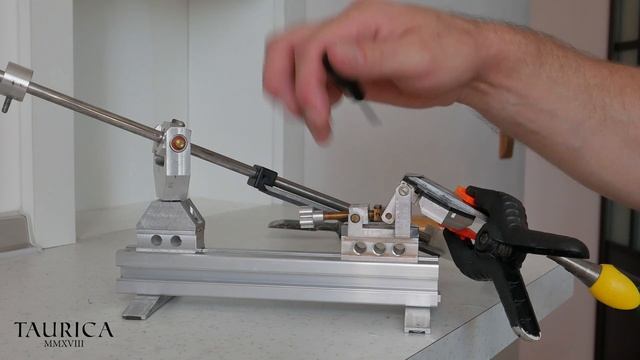 Заточка стамесок на точилке Taurica смотреть онлайн