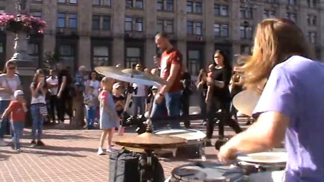 VITALY BOGOSLAV DRUMS МАЙДАНЕ НЕЗАЛЕЖНОСТИ БАРАБАНЩИК смотреть онлайн