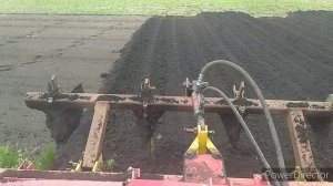 МТЗ80. Посадка картошки под фрезу. С праздником. ?