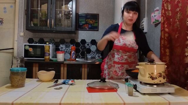 Нежный гуляш из свинины с макаронами и подливой. Вкусно, быстро и не дорого. ПРИЯТНОГО АППЕТИТА!!! смотреть онлайн