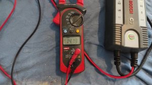 Заряжаем правильно agm аккумулятор.bosh c3