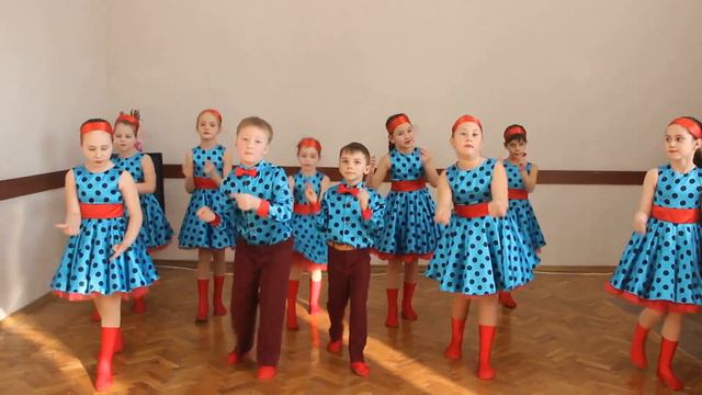 Народная ст  эстрадного сольного пения Мелодия   Пряники русские, НСЭСП Мелодия, ансамбль Колибри