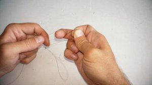 Отводной поводок и коромысло для рыбалки своими руками одним узлом «Т» / КРЮЧКИ НЕ ПУТАЮТСЯ!!!