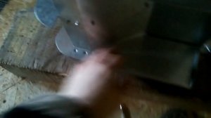 Бункерная кормушка для кроликов своими руками