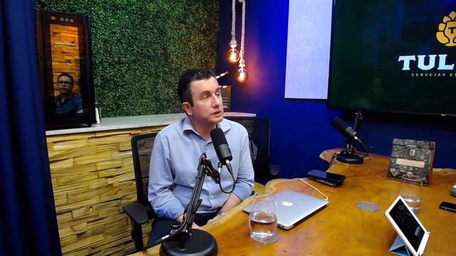 Episódio nº 08 - Remuneração e carreira médica смотреть онлайн