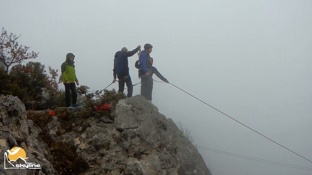 Ваня Змеиное Ущелье прыжки с верёвкой с командой Skyline смотреть онлайн