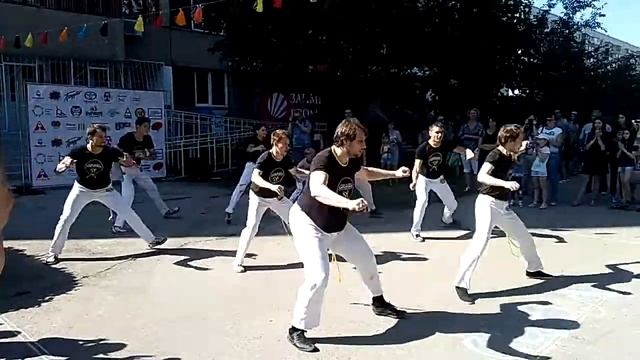 RUSSIA ТОЛЬЯТТИ КАПОЭЙРА ФЕСТИВАЛЬ УЛИЧНОГО ИСКУССТВА И ТВОРЧЕСТВА-YOUTUBE смотреть онлайн