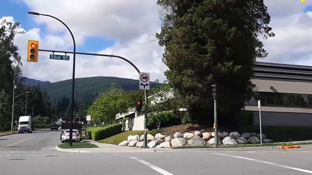 Downtown North Vancouver | Summer Driving around Lonsdale Ave | Phase 3 Reopening British Columbia смотреть онлайн