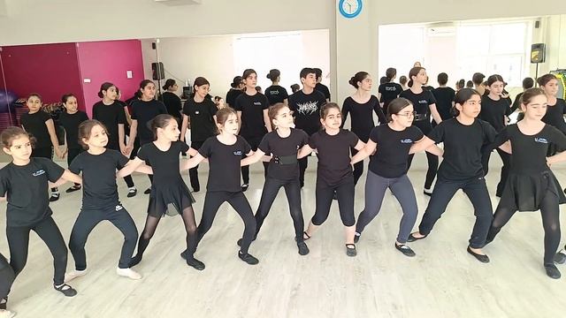 армянски национальной танец Kochari Քոչարի кочври смотреть онлайн