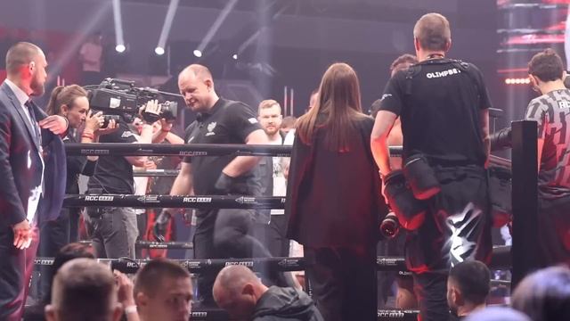 Разбор боя: Сергей Кратос - Кристиано Фролич на RCC Hard / Полный обзор смотреть онлайн