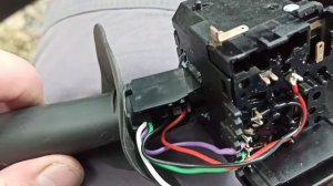 Не работают противотуманные фары, ремонт левого подрулевого переключатель Лада Ларгус