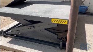 Подъемный стол с откидной аппарелью