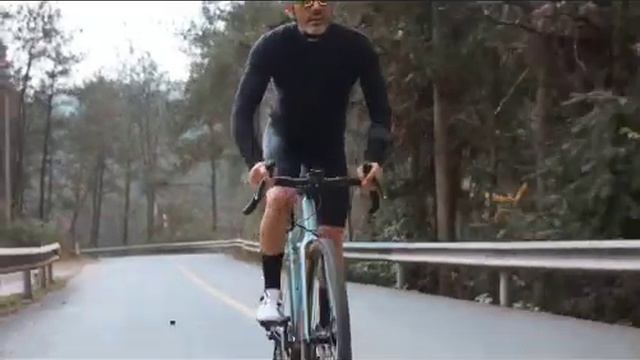 IGPSPORT-Ordinateur de vélo BSC200, compteur de vitesse intelligent смотреть онлайн