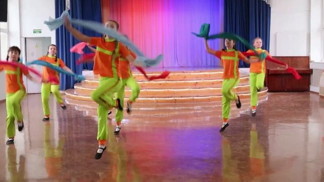 Ансамбль эстрадного танца Эдельвейс - МАОУ лицей №28 - Мы рисуем смотреть онлайн