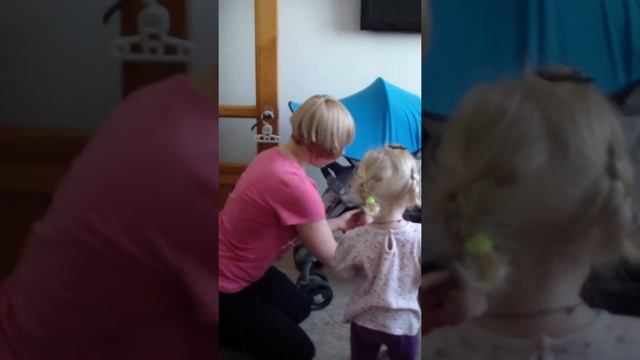 Инструкция по креплению козырька на коляску