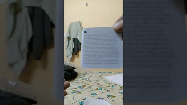 Apple 3.5 mm jack Earphones Unboxing 2022. смотреть онлайн