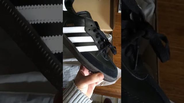 Adidas Samba football/soccer смотреть онлайн