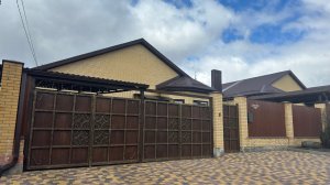 СРОЧНО! ПРОДАЮ дом 120м2 г. Ставрополь, ул. Роз. Все вопросы ☎️8-938-651-05-88 Олеся