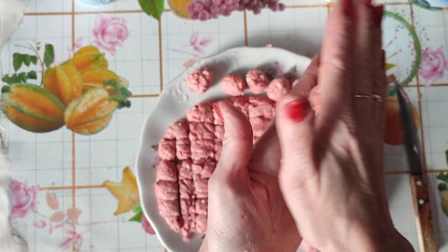 Делаем Фрикадельки очень быстро и много 👍👍👍 смотреть онлайн