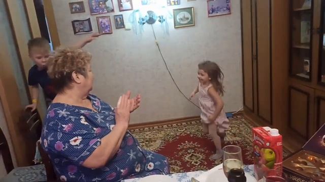 Экстримальные танцы! 5 января 2022 г.(4) смотреть онлайн