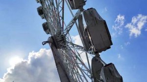 Парк Сказка. Аттракцион торнадо.