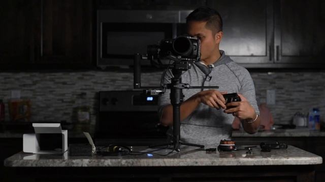 BMPCC 4k Gimbal Rig смотреть онлайн