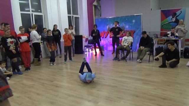 Новогодний Брейк джем 2022 #nybreakjam . Командные соревнования. смотреть онлайн