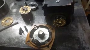 Поломка вала гидронасоса ANT.1000. Ремонт насоса ЮФЕЙ.063811.007 из Казани