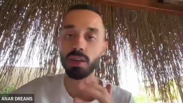 Каждые выходные в своем канале Анар проводить Zoom встречи.