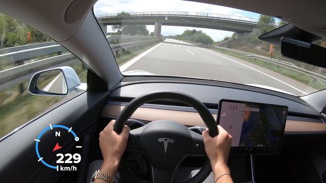 TESLA MODEL 3 460 HP TOP SPEED POV DRIVE ON GERMAN AUTOBAHN NO LIMIT MAX ACCELERATION