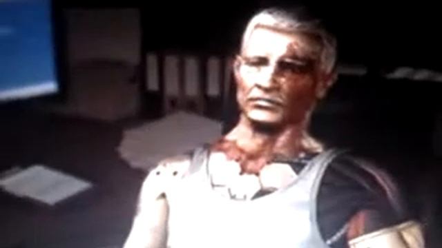 Deus Ex HR: Tong's arm смотреть онлайн