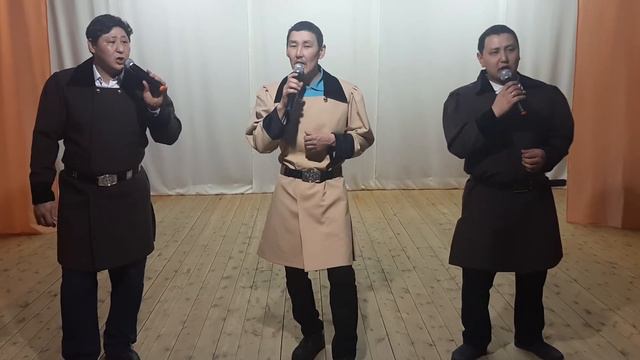 Натора нэhилиэгин "Уолан" ансамбль толоруутугар "До5оруом" смотреть онлайн