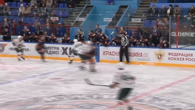 Шайбы Литвинова, Мингалеева и Рыбина принесли «Южному Уралу» победу над «Барсом»