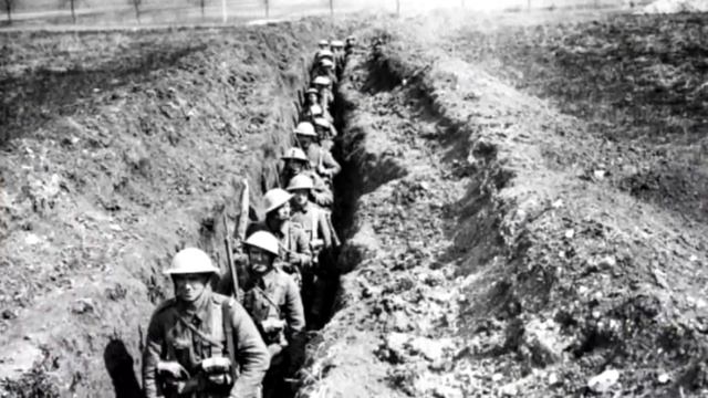 Почему Николай II во время 1МВ запретил солдатам носить каски?! смотреть онлайн