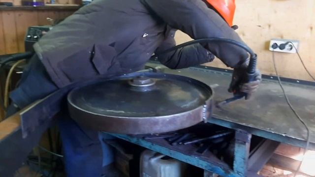 Ремонт восстановление катка танка-вездехода Газ 73 гтму смотреть онлайн