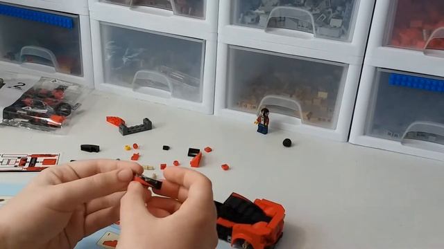 LEGO Speed Champions Ferrari Speed Build! смотреть онлайн