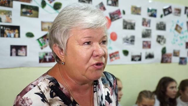 Средняя школа поселка Красный Балтиец отметила четвертьвековой юбилей смотреть онлайн