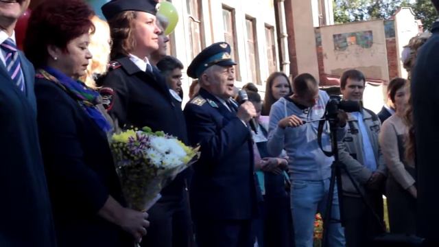 Заякин 1 сентября толкает речь в 10 школе в Ногинске про Мисис смотреть онлайн