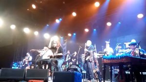 Жить на Земле - Г.СУКАЧЕВ С.ГАЛАНИН